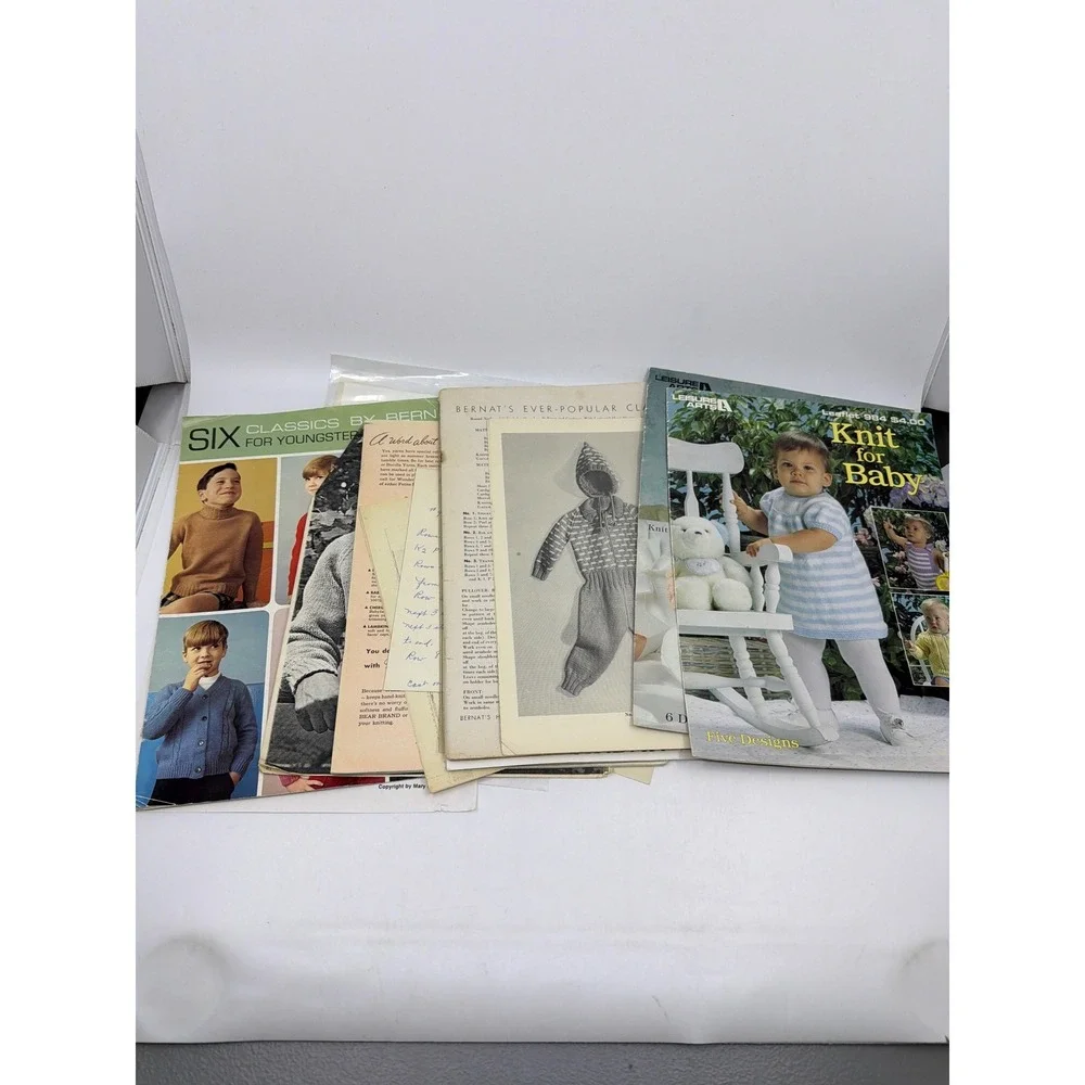 Vintage 60s 70s Knitting Pattern Book Lot Bear Brand Bernat  5lb Bulk‎
